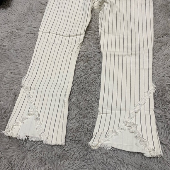 Citizens of Humanity Drew Fray High Rise Crop Flare - Picture 6 of 11